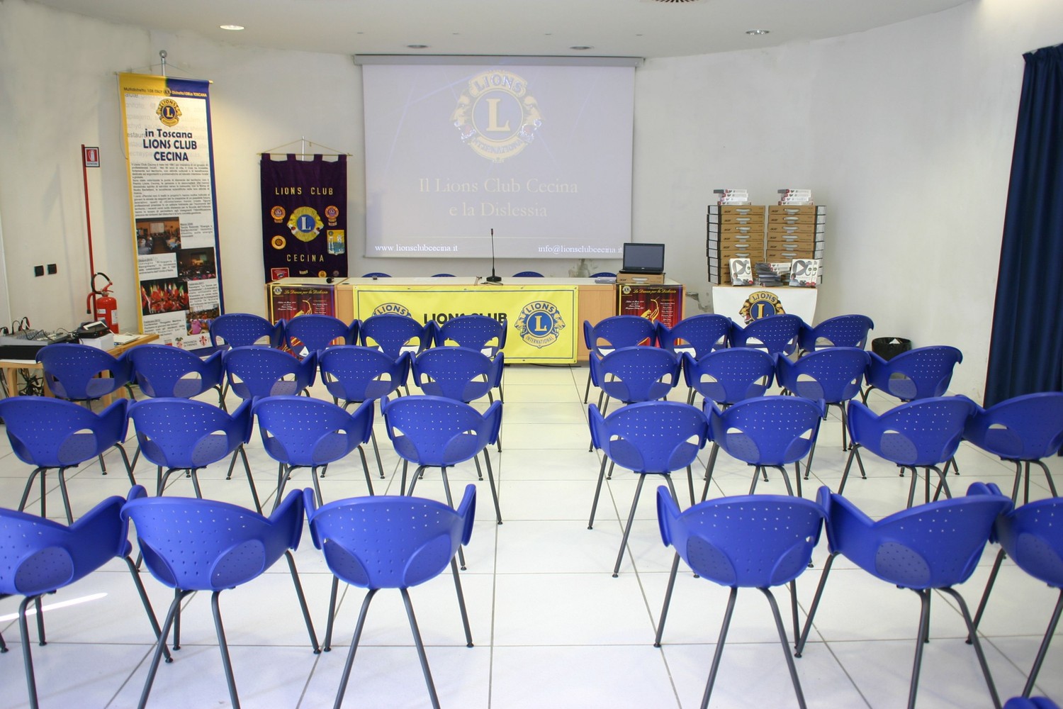 I Lions toscani per la dislessia: diciannove computer alle scuole