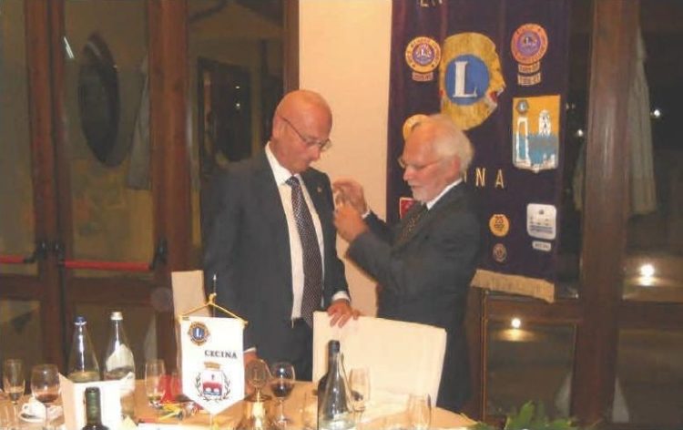 La Charter Night e il passaggio della campana a Paolo Mandrich