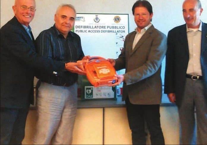 Due defibrillatori pubblici per Rosignano Solvay e Vada