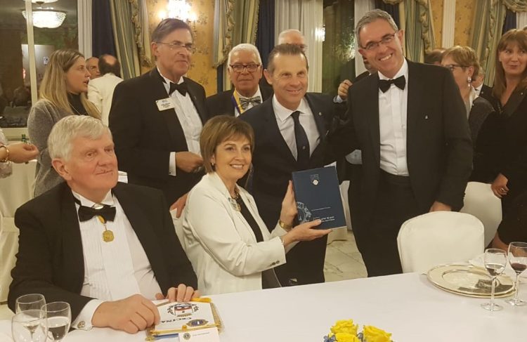 L'orgoglio di essere Lions: una rappresentanza del Club all'incontro con la Presidente Int