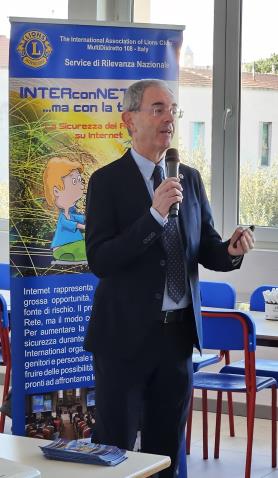 "INTERconNETtiamoci ... ma con la testa!" nelle scuole di Rosignano