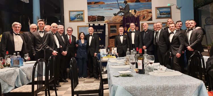 La visita del Governatore Gilberto Tuccinardi all'Hotel Riva degli Etruschi