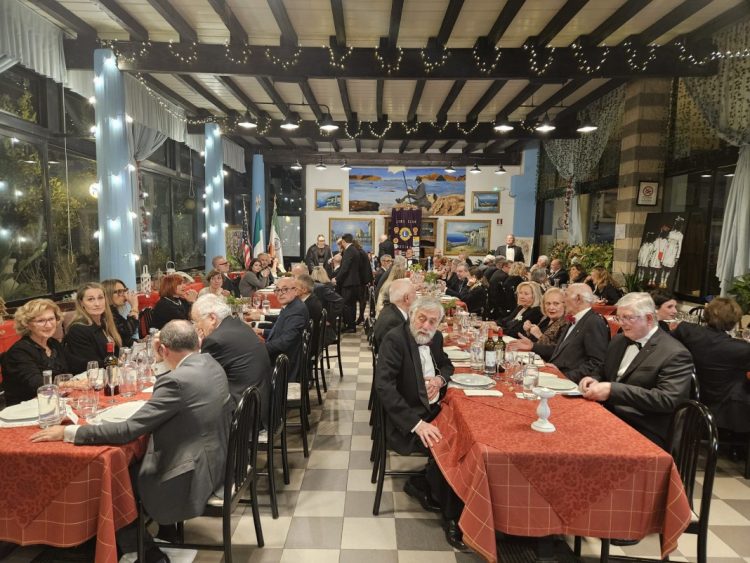 Festa degli Auguri al ristorante «Riva Etrusca» di Marina di Bibbona
