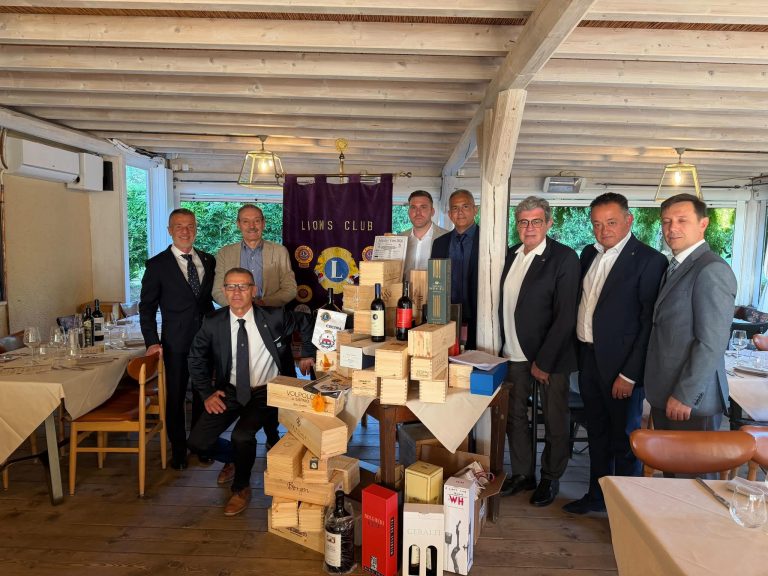 Asta benefica per l'Ospedale di Cecina: un gran successo