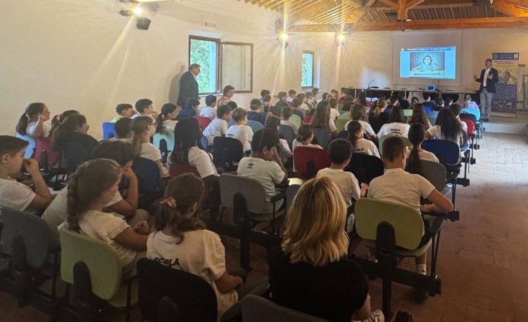 «INTERconNETtiamoci... ma con la testa!»: un anno di successi per il service sulla sicurez